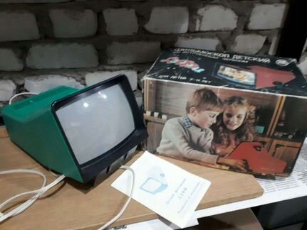 Фильмопроектор, диапроектор Дефи с Диафильмами