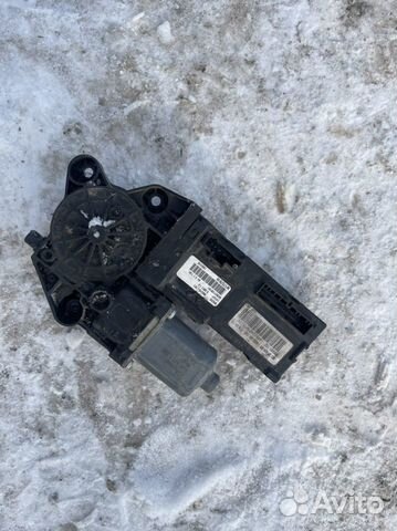 Моторчики стеклоподьемников Renault Fluence,Megan