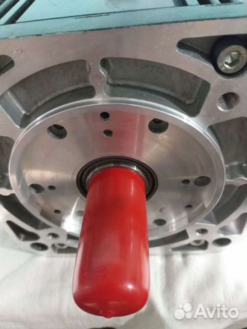 Сервомотор Rexroth-indramat mac112b-0-GD-2-C/130-B