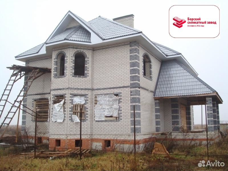 Дом белый силикатный кирпич