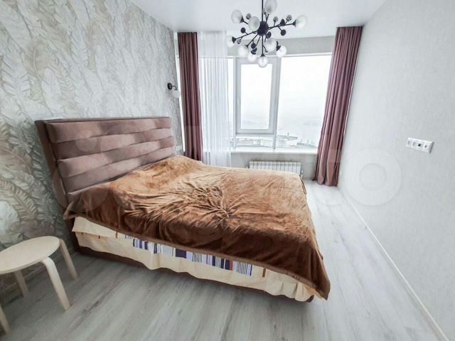 3-к. квартира, 102 м², 14/22 эт.