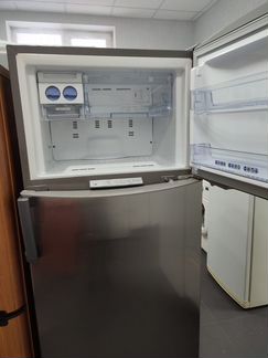 Холодильник б/у NO Frost Whirlpool