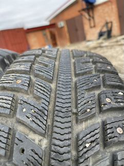 Kumho 205/60 R16, 2 шт