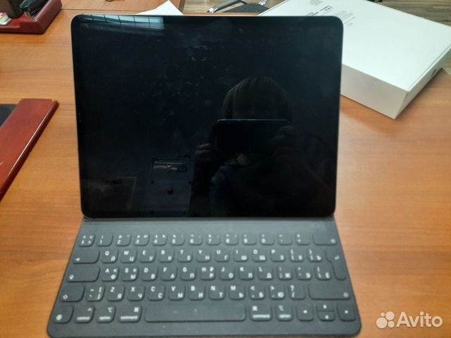 iPad Pro (2019) (3-го поколения) 512 Гб +клавиатур