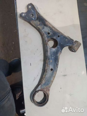 Рычаг передний правый BYD, toyota