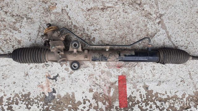 Рулевая рейка Мазда фамилия 2001г