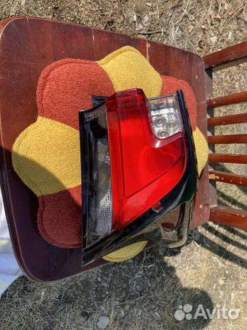 Фонарь (стоп) задний правый Lexus NX 200