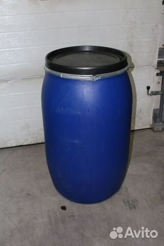 Бочки пластиковые, металлические