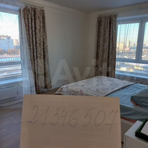 2-к. квартира, 85 м², 8/17 эт.