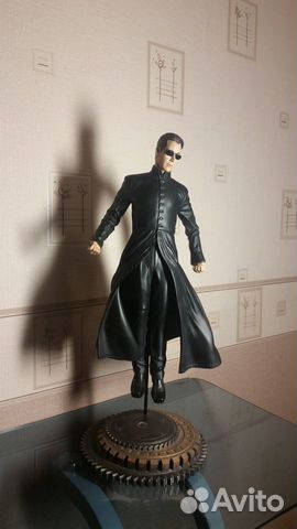 Статуя Gentle Giant Neo