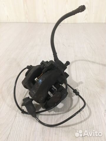 Суппорт тормозной задний правый Mercedes Benz