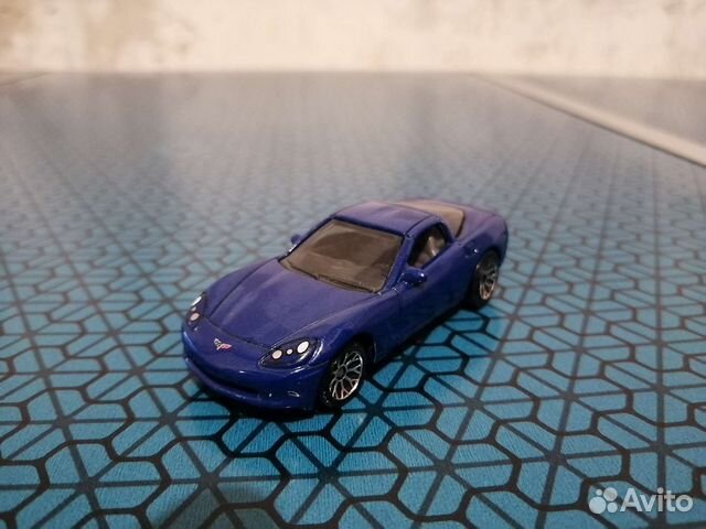 Chevrolet corvette c6 коллекционная модель 1/60