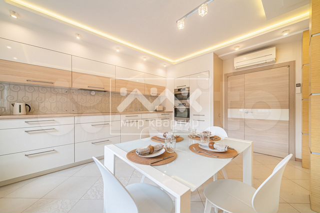 3-к. квартира, 87,4 м², 7/9 эт.