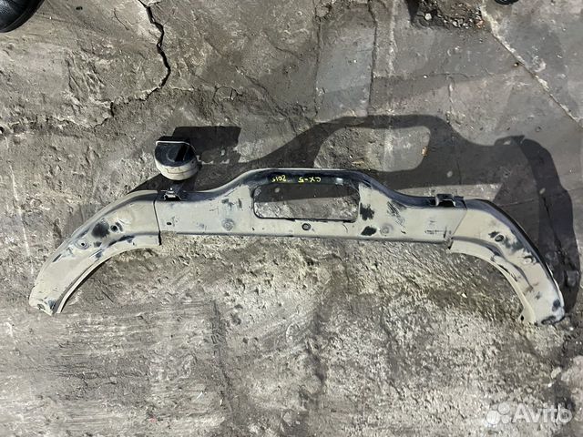 Рамка радиатора верхняя часть Mazda CX-5 левый рул