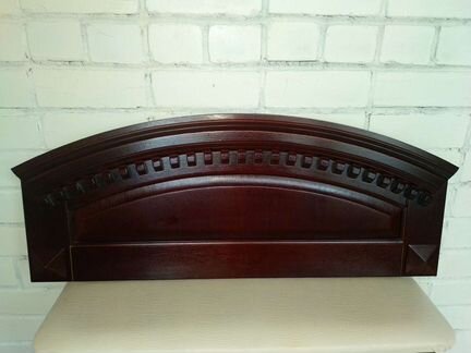 Наличник, капителий