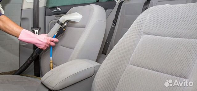 Выездная химчистка салона автомобиля