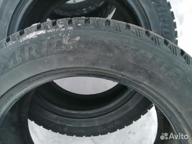 Bridgestone Blizzak Spike-01 235/55 R18