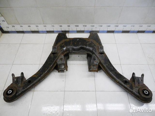 Балка задняя Omega B 1994-2003