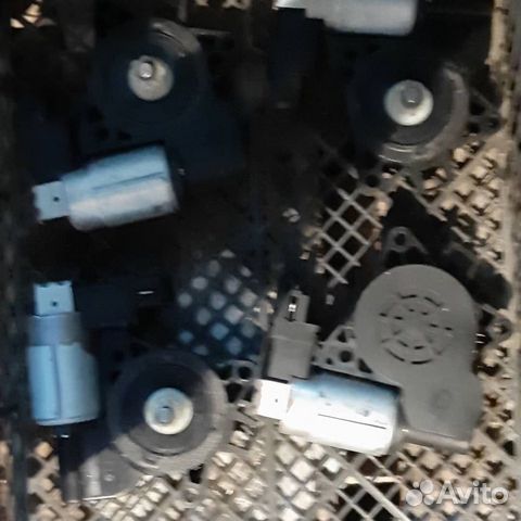 Блок управления стеклоподьемниками мазда моторчик