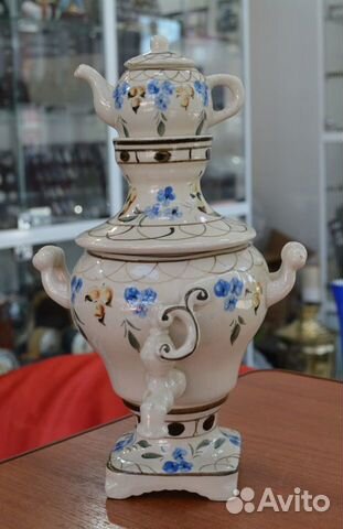 Самовар- сахарница. гжель