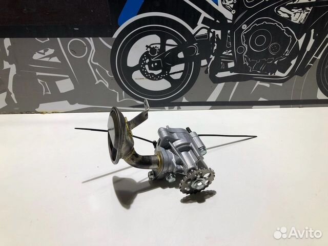 Масляный насос Honda CB 400 SF NC31 1994г