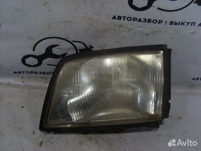 Левая фара Nissan Vanette 2003г