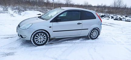 Ford Fiesta, 2004