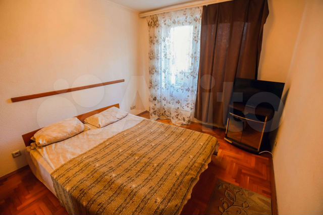 Комната 38 м² в 2-к., 3/6 эт.