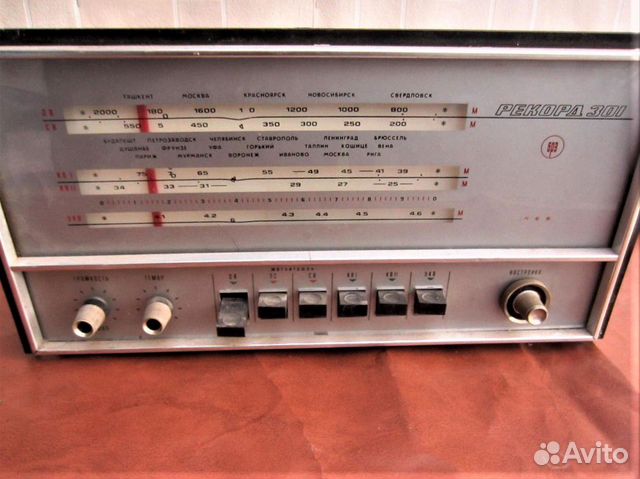 Ламповая магнитола Рекорд-301 на запчасти купить в Таганроге ...