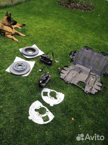 Запчасти на Кадиллак Эскалейд новые