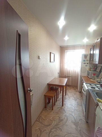 4-к. квартира, 64 м², 9/9 эт.