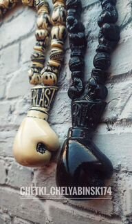 Четки в машину на зеркало заднего вида