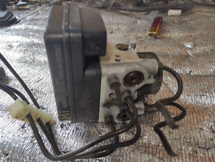 Блок абс паджеро пинин 2005год 2.0