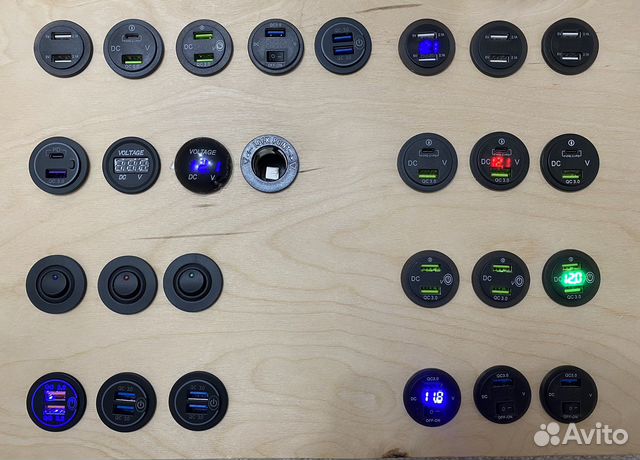 USB розетка, прикуриватель, вольтметр, 3в1