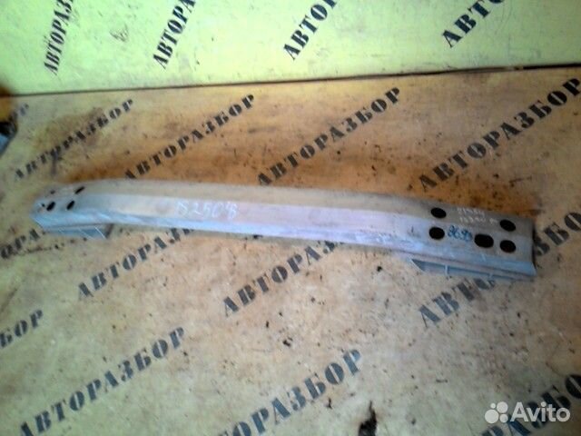 Усилитель заднего бампера Lexus Is250 2005-2013