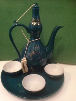 Искусство кндр.Кувшин с пиалами