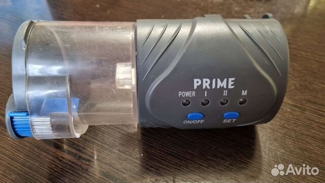 Автоматическая кормушка для рыб