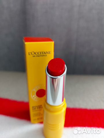Бальзам для губ loccitane