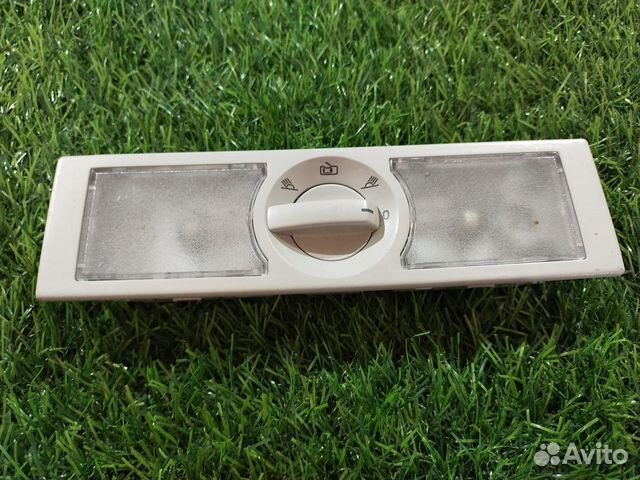 Плафон салонный Volkswagen Jetta (NF) VI