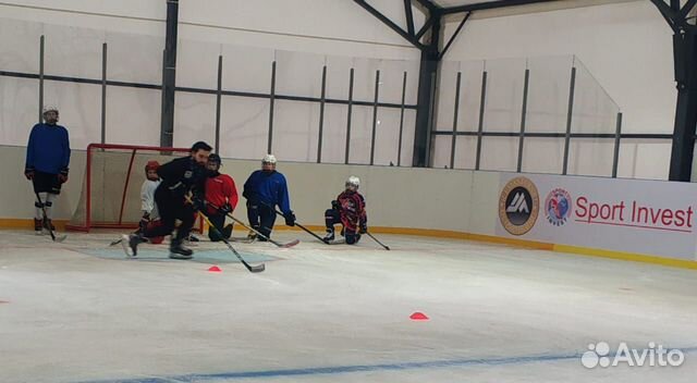 Школа и тренер по хоккею