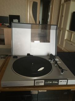 Винтажный проигрыватель винила akai AP-D3