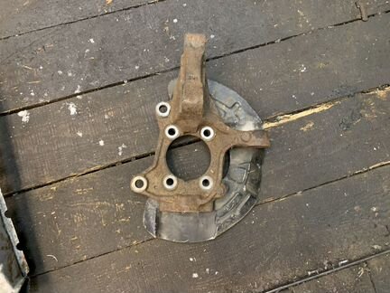 Volvo xc90 кулак передний цапфа