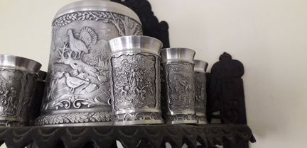 Коллекционные кружки, стаканы, стопки