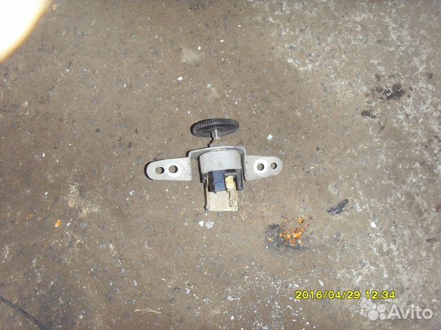 Кнопка подсветки панели приборов Тойота Карина Е