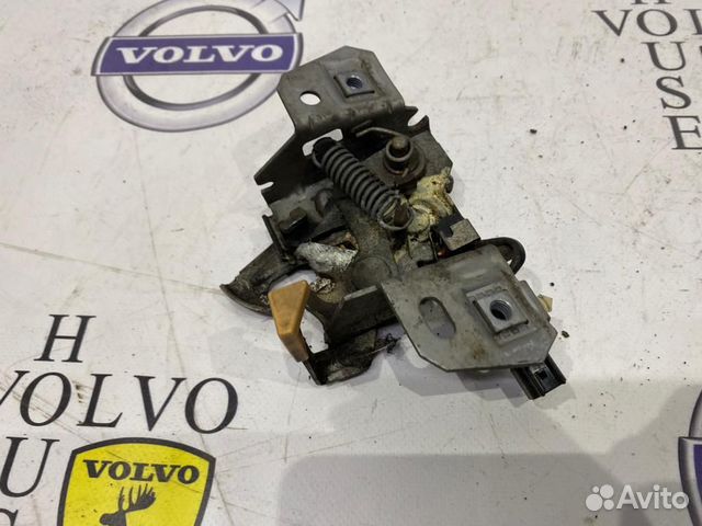 Замок капота Volvo S40 V50 C30 2004-2012