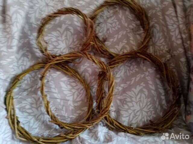 Венок плетёный из лозы