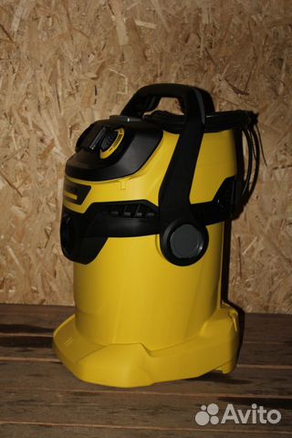 Строительный пылесос Karcher WD6, WD5