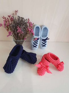 Домашние тапочки-следочки