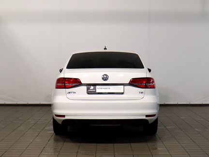 Volkswagen Jetta, 2015