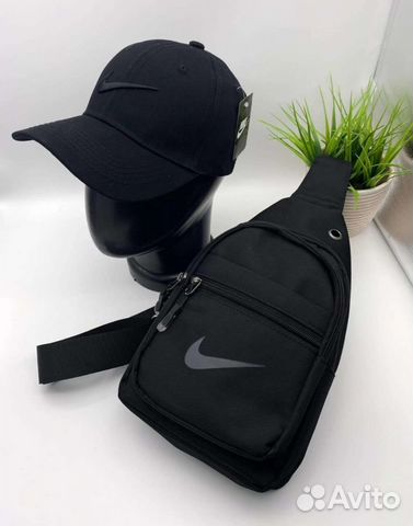 Бейсболка с сумкой